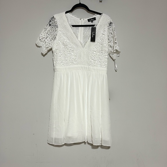 Lulu's White Lace Dress - Picture 5 of 15